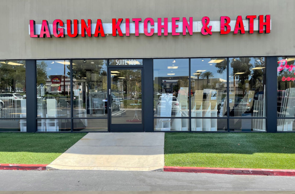 custom kitchen cabinets in Aliso Viejo CA